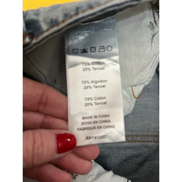 NEW B. O. G. Band of Gypsies Quinn Crop Jeans Distressed Medium Wash Womens 25 - Picture 9 of 10